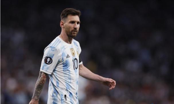 一线城市掀百轮抢地热潮：上海、深圳单价频创纪录 房企争抢“蚁型地块”